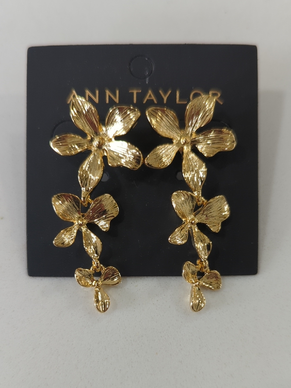 Ann Taylor Gold Floral Cascade Drop Earrings